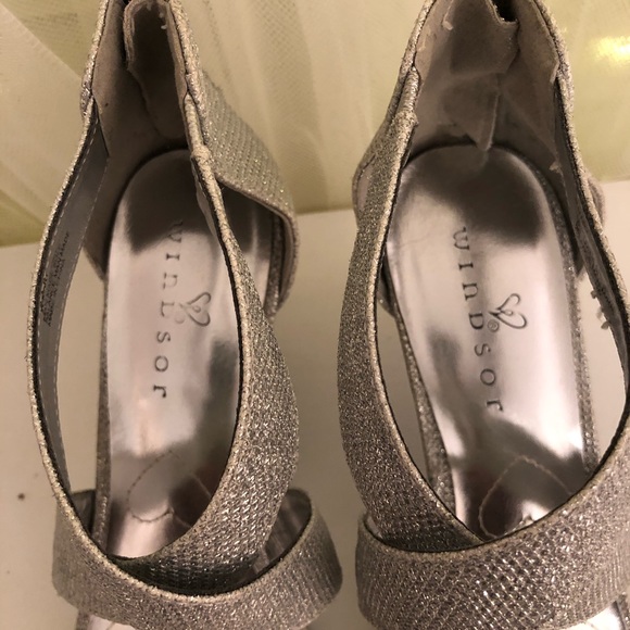 WINDSOR heels - Picture 3 of 4